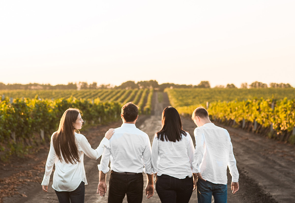 The story through Dina’s eyes